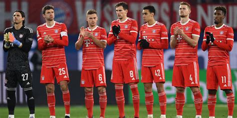 Injuries Internal Tensions Nothing Is Going Well At Bayern Before