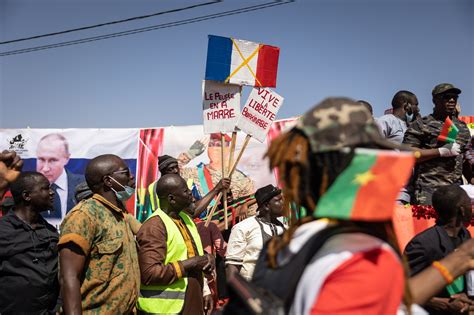 Le Burkina Faso Demande Le D Part Des Troupes Fran Aises D Ici Un Mois