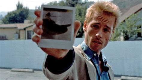 Memento | Key Shots - Film Colossus