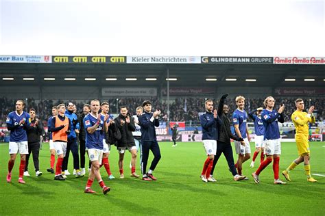 Hinrunden Rückblick der zweiten Liga HSV enttäuscht und Kiel brilliert