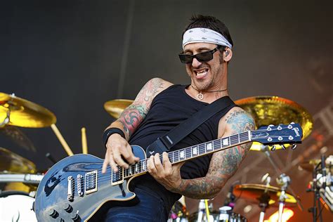 Godsmacks Sully Erna Clarifies Final Album Comments