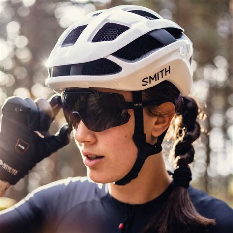 Momentum Sport Sunglasses Smith Optics