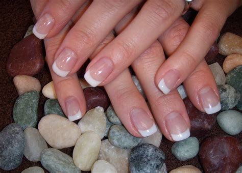 How To Stop Nails From Breaking Beauty Tips