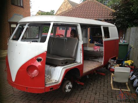 VW Split Screen Camper Van Splitty Bus