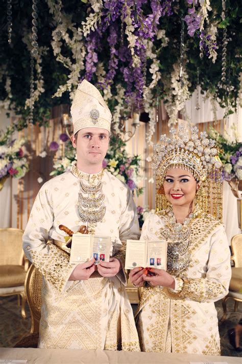 Foto Nikah Adat Sunda Nikah Ceremony IMAGESEE