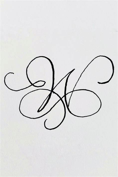 Flourished Calligraphy Letter W for Elegant Touch