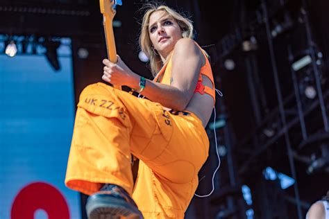 Mira Las Fotos De Boston Calling 2023 Celebrity Land