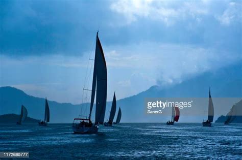 Rudder Lines Photos Et Images De Collection Getty Images