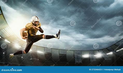 Motivated Man Professional American Football Player In Motion Catching Ball Open Air 3d