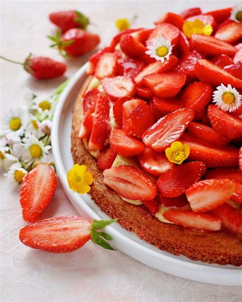 Céline on Instagram Strawberry love La recette de ma tarte aux