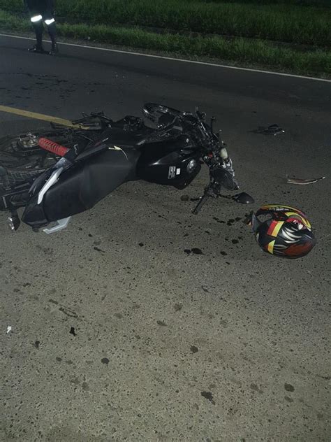 Dos Motociclistas Chocan Entre Sí Y Pierden La Vida En Carretera De La