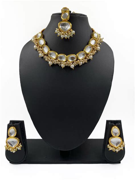 Buy Kundan Pearls Necklace Set For Ladies Gehna Shop