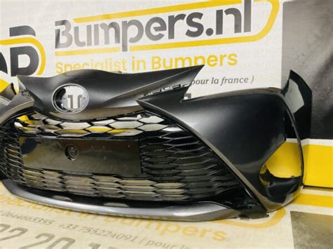 Bumper Toyota Yaris Facelift Pdc Voorbumper D Z