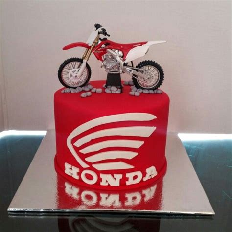 Transport And Travel Cakes Artofit