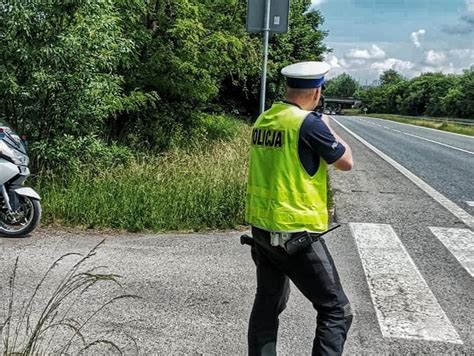 Ogólnopolska akcja Prędkość Od rana policjanci dokonują wzmożonych