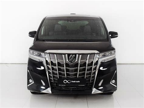 Toyota Alphard Iii At