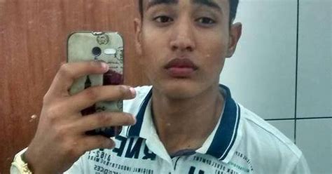 G1 Jovem De 18 Anos é Morto A Tiros Enquanto Falava Ao Telefone