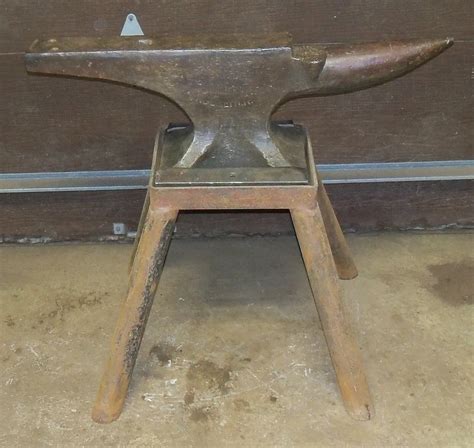 Vintage Hay Budden Blacksmith Farriers Clip Horn Anvil 200 Lb Stand