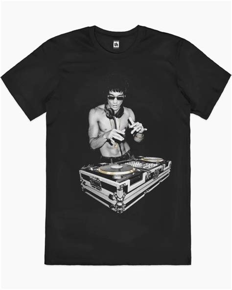 Jual Kaos Baju Combed 30S Distro Bruce Lee DJ Polos Custom Indonesia