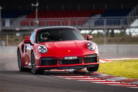 2021 Porsche 911 Turbo track review