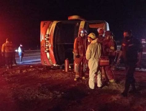 Despiste De Bus Interprovincial Deja Un Muerto Y Heridos