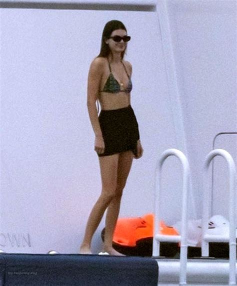 Kendall Jenner Bikini The Fappening Leaked Photos
