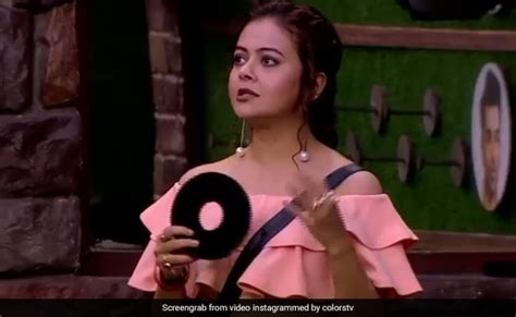 Bigg Boss 13 Written Update October 9 2019 Devoleena Bhattacharjee