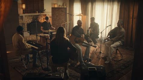 Videoclip Maroon 5 Middle Ground