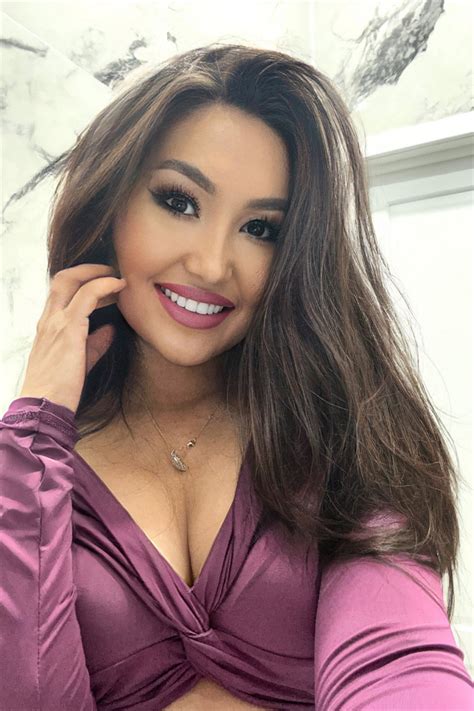 Charming Tolkyn (34 y.o.) from Астана with Dark Brown hair - ID 985511 ...