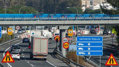 El Gobierno tiene previsto poner peajes en las autovías españolas a