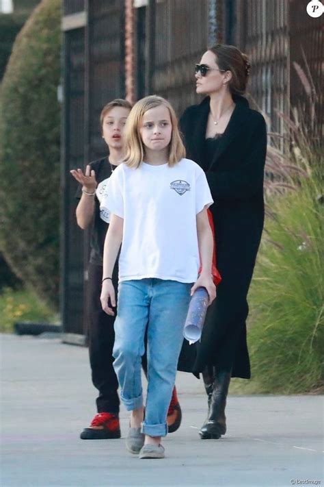 Exclusif Angelina Jolie Fait Du Shopping Avec Ses Enfants Knox Leon