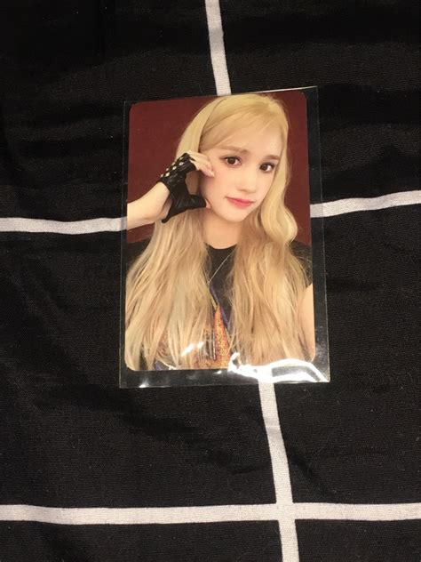 Kep Er Huening Bahiyyih Kim Chaehyun First Impact Photocard Hobbies