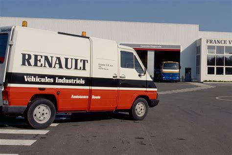 Renault Master Van Dimensions 1998 2003 Capacity Payload Volume