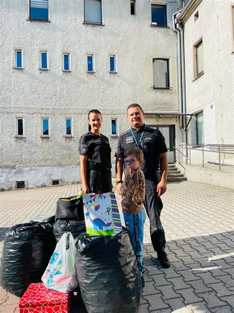 Jesteśmy tyle warci ile potrafimy pomóc innym ludziom Służba Więzienna