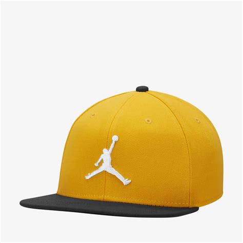 Кепка Nike Jordan Pro Jumpman Snapback (AR2118-705) MISC Желтый/Черный ...