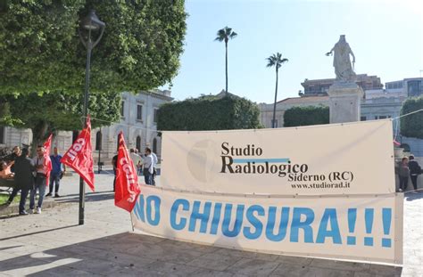 Reggio Calabria No Alla Chiusura Dello Studio Radiologico Di Siderno