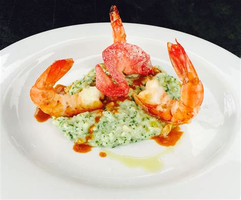 Grosses Crevettes Grill Es Au Beurre D Ail Risotto Aux Asperges