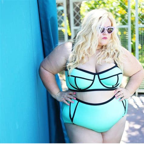Beautifully Big Lisalamb Fat Blonde Bikini Babe