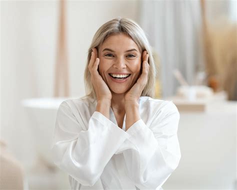 Как ухаживать за кожей лица после 40 лет