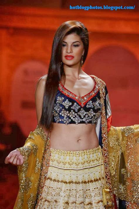 Jacqueline Fernandez Latest Hot Navel Show Stills Hot Blog Photos