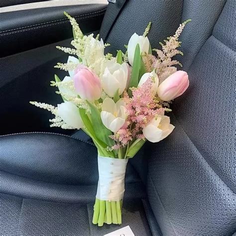 Bridal Bouquet Ivory Tulip With Pink High End Wedding Tulip Holding