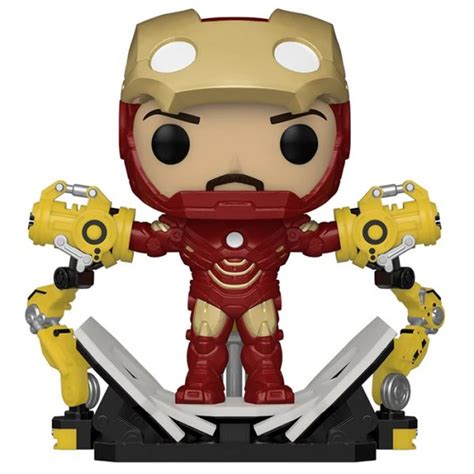 Funko Pop Iron Man Deluxe | Marvel figures