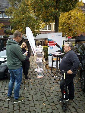 Tag Der Elektromobilit T In D Lmen Gelingt Guter Start