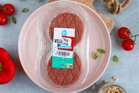 Review Vleesvervangers Vegan Curryworsten Beyond Burger Chicken