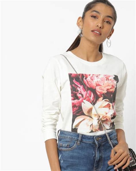 Buy Floral Print Crew Neck Sweatshirt Online At Best Prices In India Jiomart