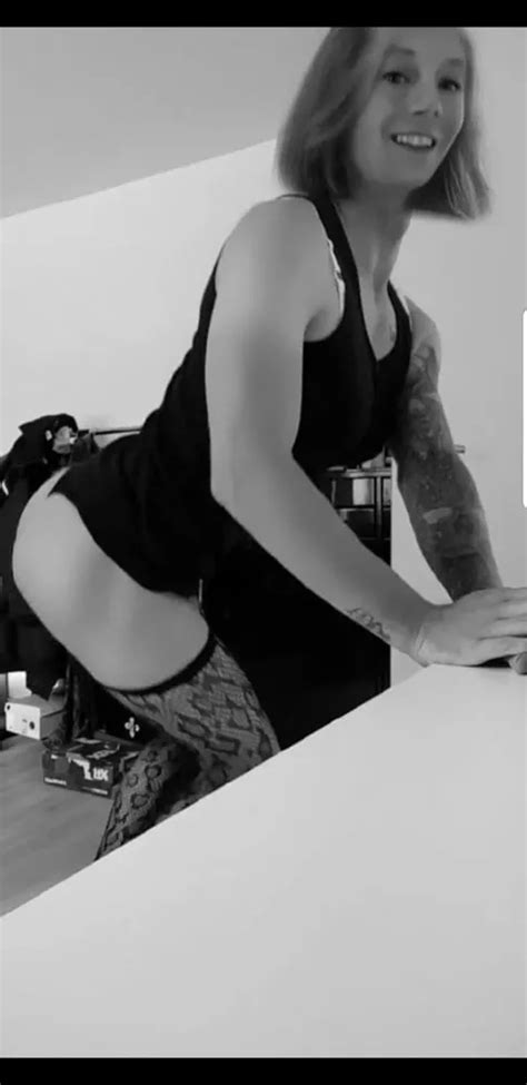 Horny Nude Pics XHamster