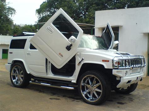 Hummer H2 Luxury Photos News Reviews Specs Car Listings