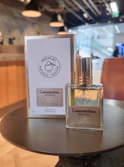 Caravans Rail Intense Nicolai Parfumeur Createur Parfum Een Nieuwe