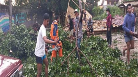 Hujan Dan Angin Kencang Di Cimahi Bnpb Catat Jiwa Terdampak