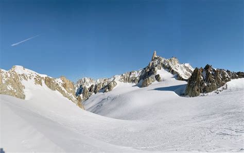 Der Dung Du Geant Und Mont Blanc Gletscher Im Mont Blanc Courmayeur